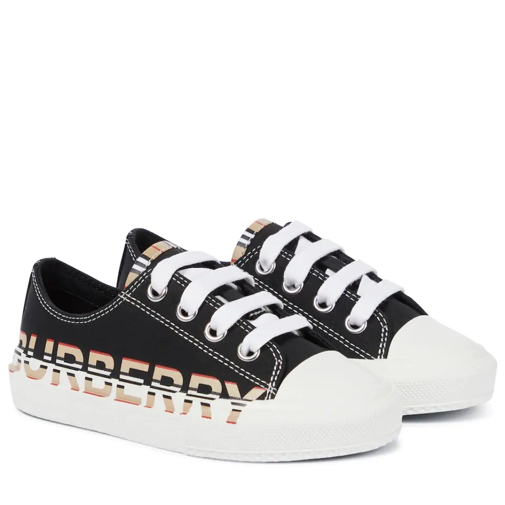 NWT Burberry Larkhall Icon-Striped Logo Low Top Sneaker Size 35
